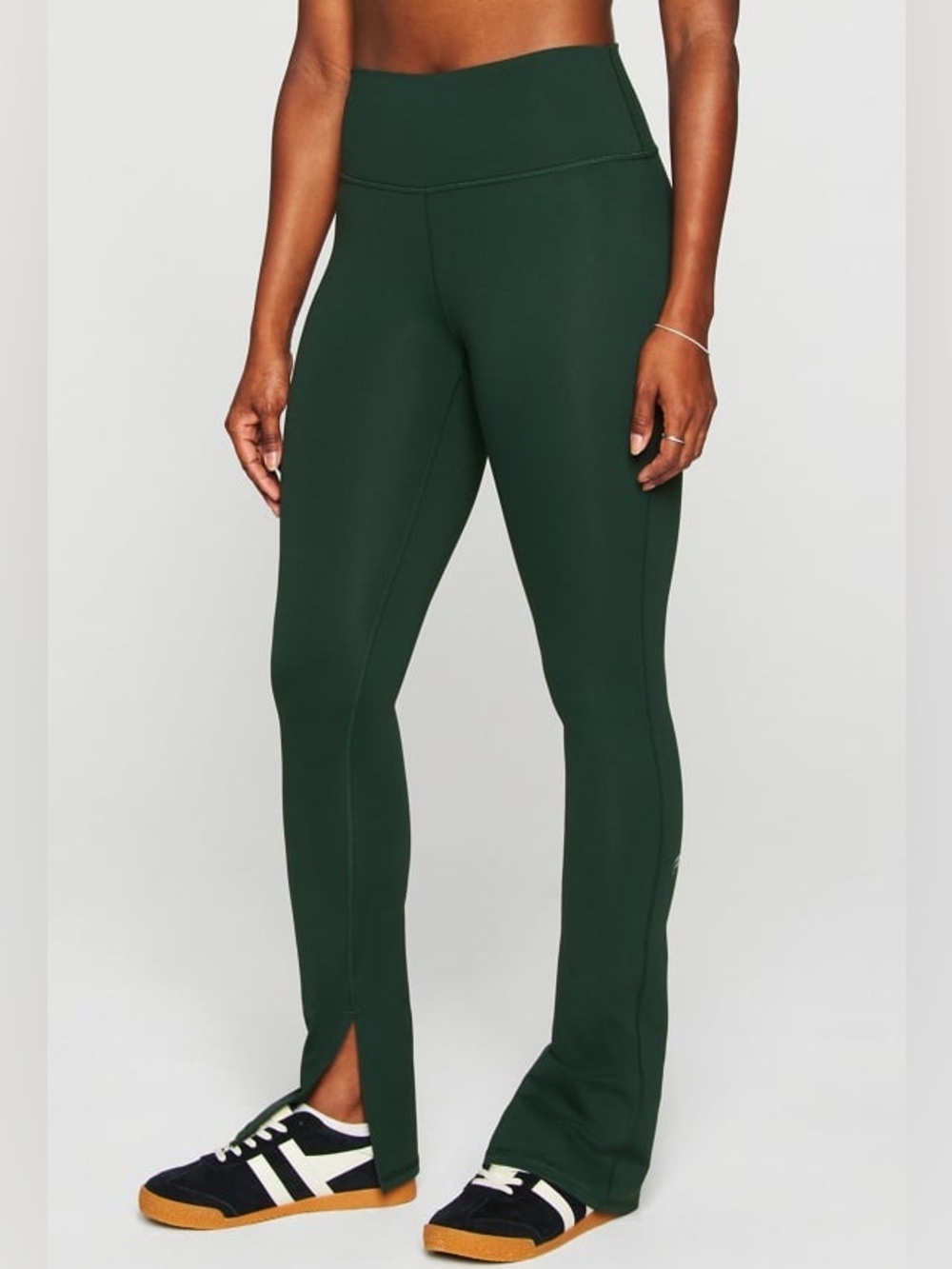 NWT Fabletics Powerhold Define Split Hem Pant Flare Leggings Green Size M